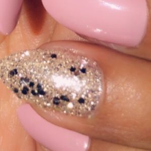 Meet your Posher, Edith